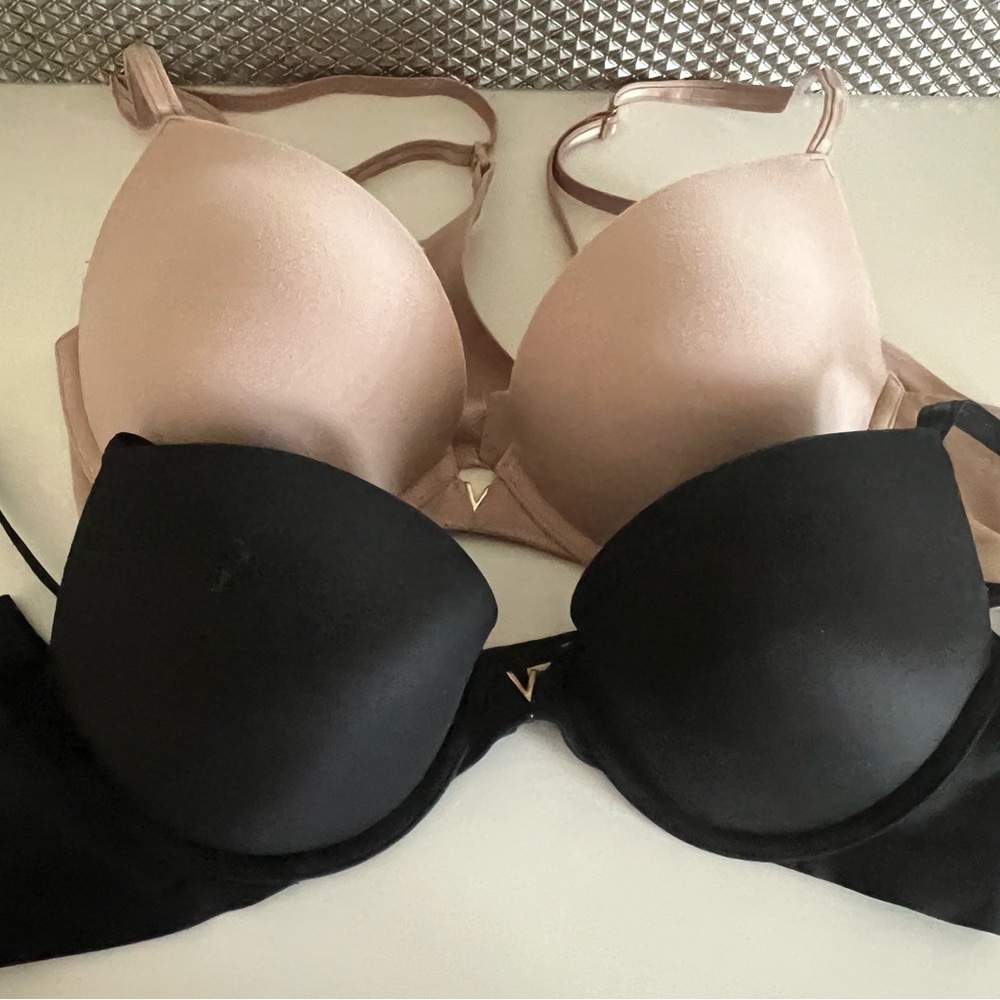 Victoria’s Secret Love Cloud Bra Set